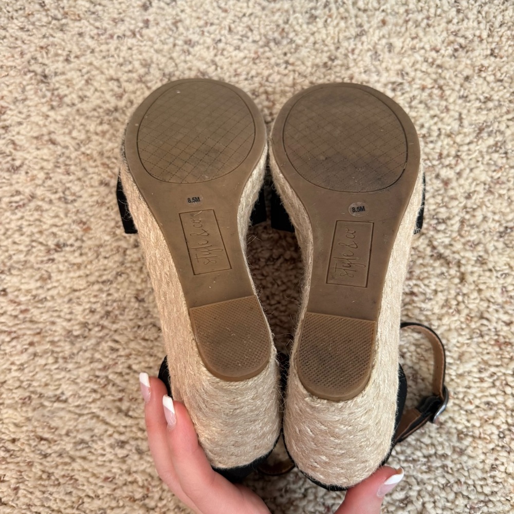 Style & Co Black Wedge Sandals - Picture 4 of 4